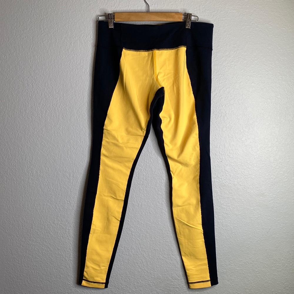 Lululemon compression leggings yellow and dark navy blue size 12